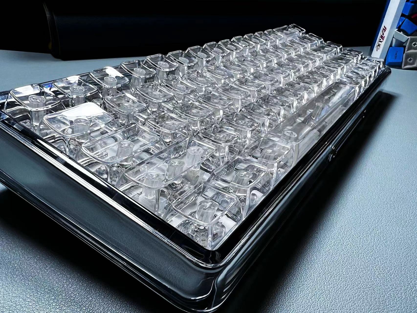 132 Tasten, kristallklare, tra – Keyboard Gaming Black Bewertung und Preis